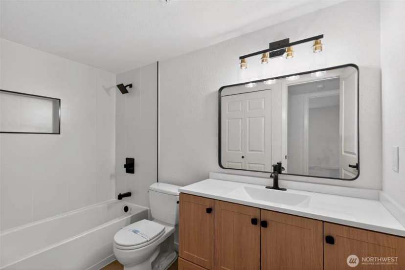 Property photo for 615 75th Street Se #c53, Everett photo 15