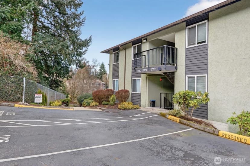 Property photo for 615 75th Street Se #c53, Everett photo 2