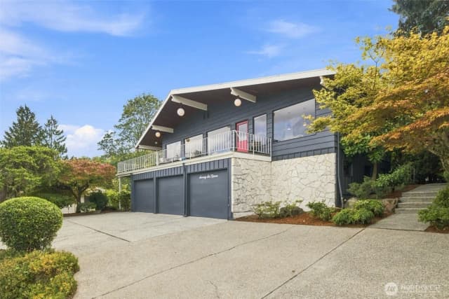 Property photo for 7615 S 115th Street, Seattle