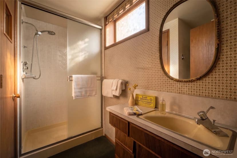 Property photo for 7615 S 115th Street, Seattle photo 27