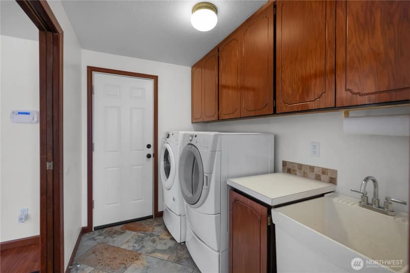 Property photo for 22616 82nd Avenue E, Graham photo 21
