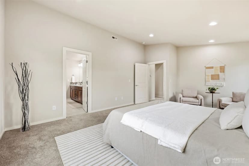 Property photo for 22509 Se 283rd Street, Maple Valley photo 18