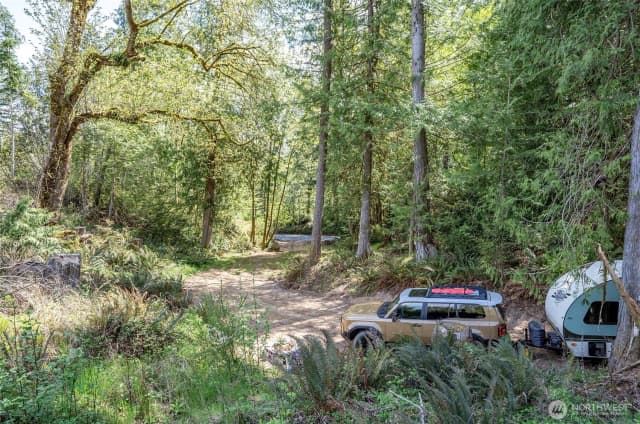 Property photo for 18307 Herron Road Nw, Lakebay photo 2