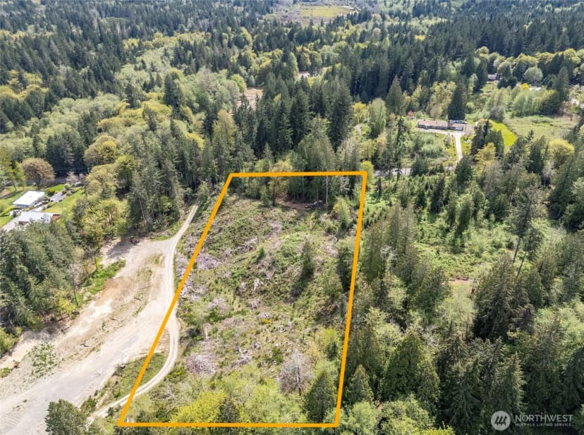 Property photo for 18307 Herron Road Nw, Lakebay photo 24