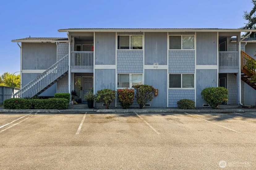 Property photo for 9115 1st Place Ne #3, Lake Stevens