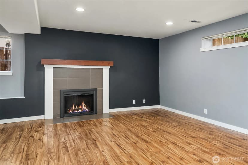 Property photo for 15201 Simonds Road Ne, Kenmore photo 27