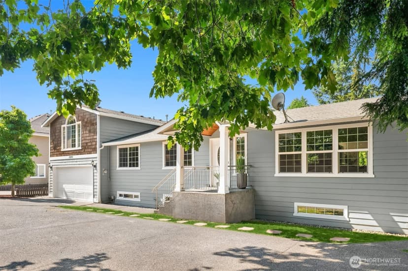 Property photo for 15201 Simonds Road Ne, Kenmore photo 32