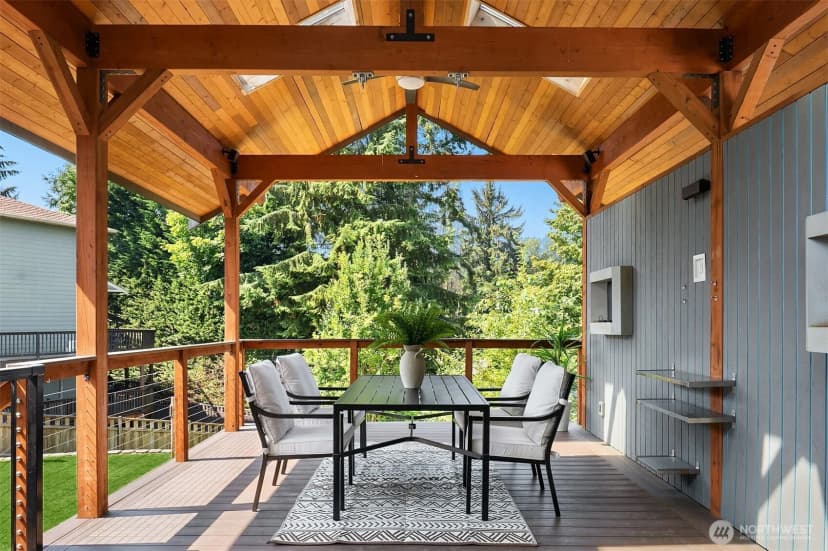 Property photo for 15201 Simonds Road Ne, Kenmore photo 29