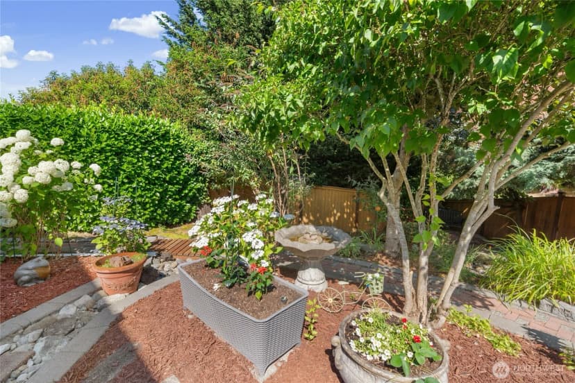 Property photo for 26432 Somerset Lane, Kent photo 27