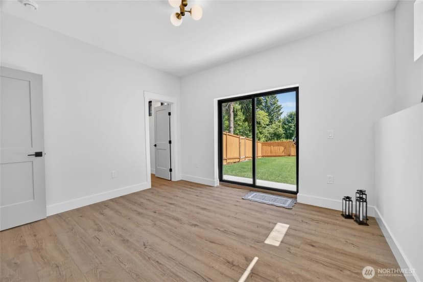 Property photo for 13820 Military Road E, Puyallup photo 28