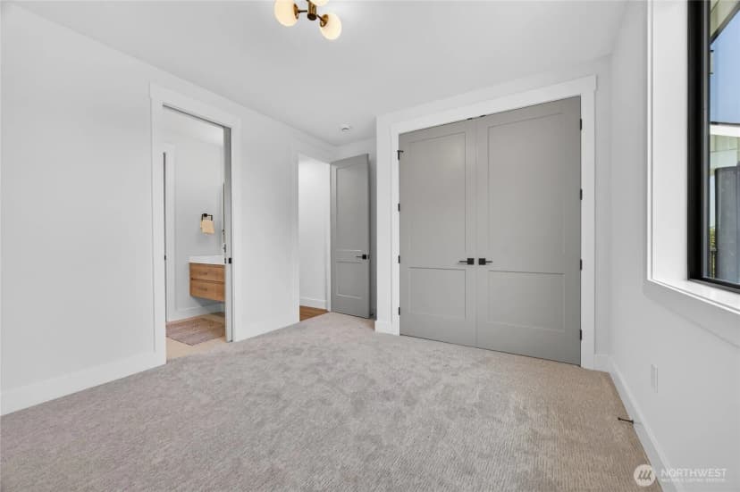 Property photo for 13820 Military Road E, Puyallup photo 16