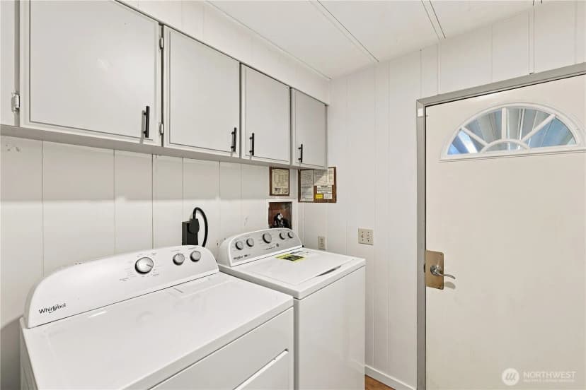 Property photo for 18425 Ne 95th Street #179, Redmond photo 13