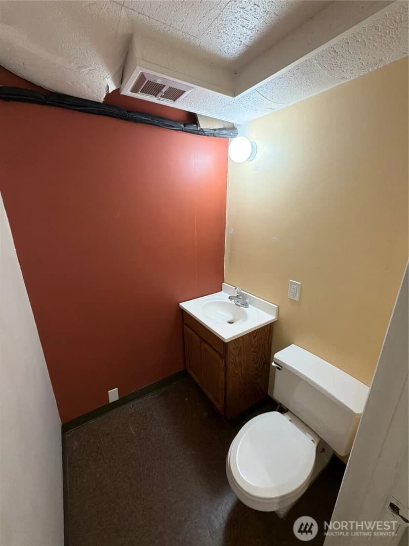 Property photo for 2519 1st Avenue #(r), Seattle photo 13
