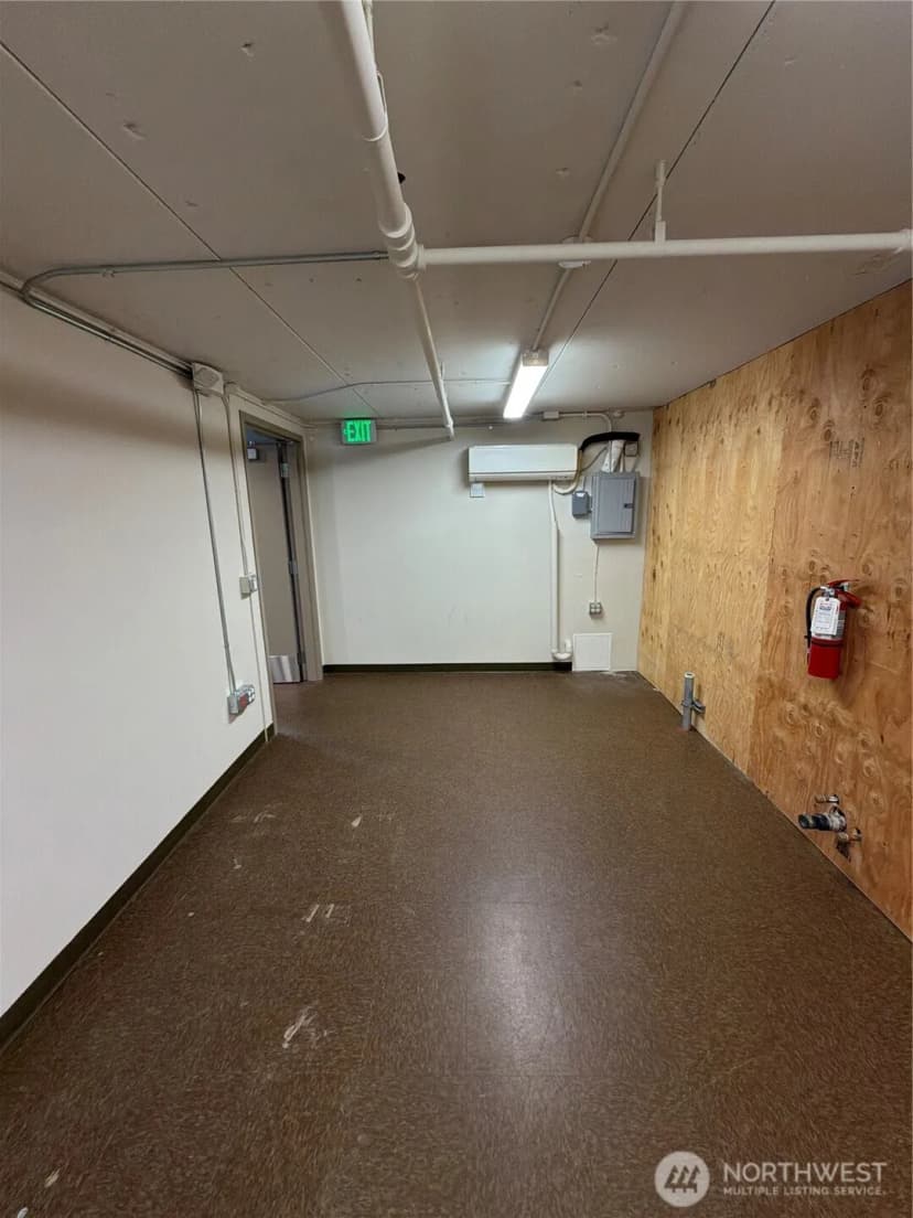 Property photo for 2519 1st Avenue #(r), Seattle photo 10