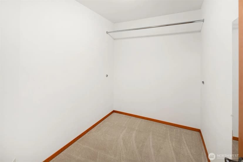 Property photo for 14730 75th Avenue Ne, Kenmore photo 27