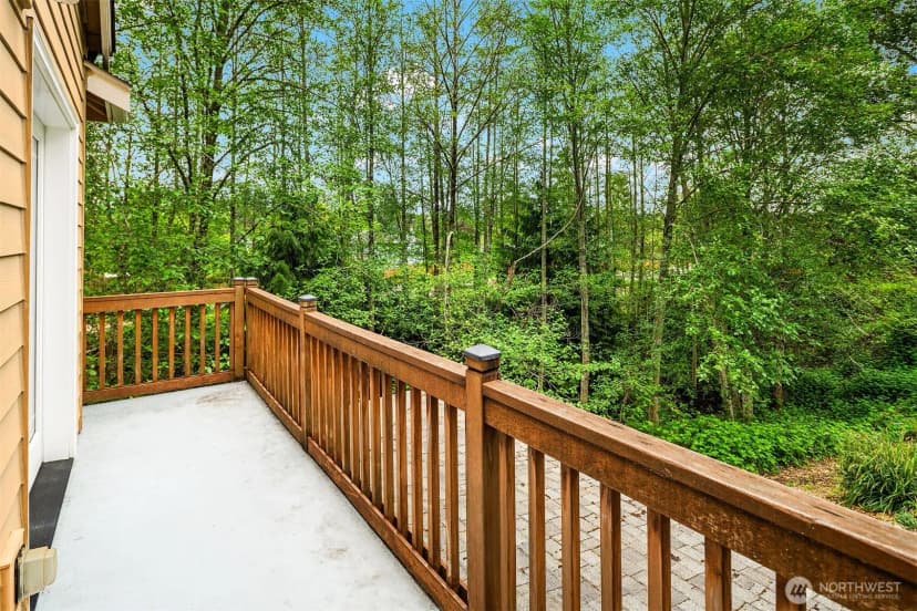 Property photo for 14730 75th Avenue Ne, Kenmore photo 23
