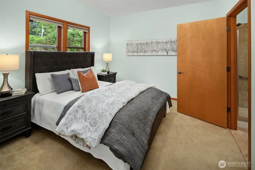 Property photo for 14730 75th Avenue Ne, Kenmore photo 16