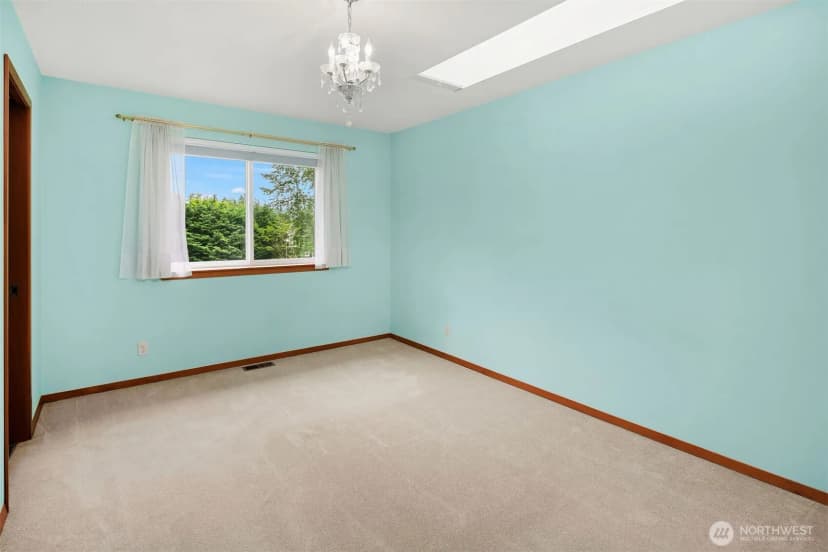 Property photo for 14730 75th Avenue Ne, Kenmore photo 28