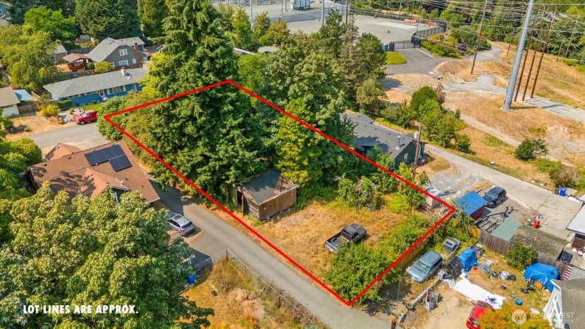 Property photo for 7713 Grant Drive, Everett photo 8