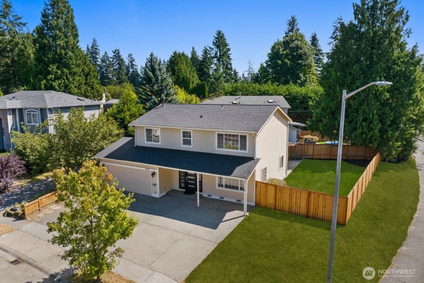Property photo for 20133 7th Avenue Se, Bothell photo 35