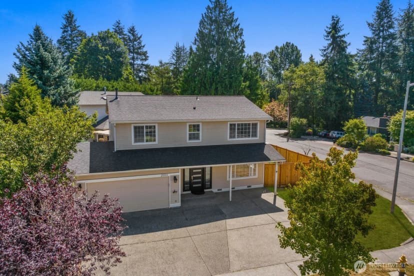 Property photo for 20133 7th Avenue Se, Bothell photo 34