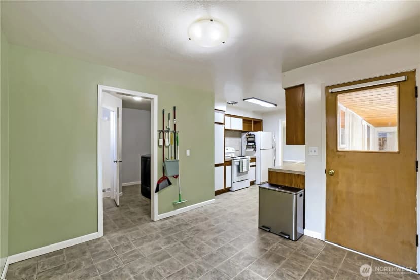 Property photo for 7804 57th Drive Ne, Marysville photo 8