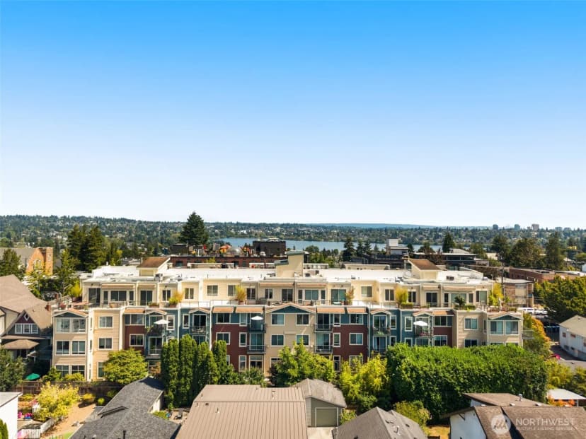 Property photo for 6801 Greenwood Avenue N #304, Seattle photo 21