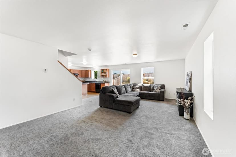 Property photo for 5102 200th Street Ct E, Spanaway photo 4