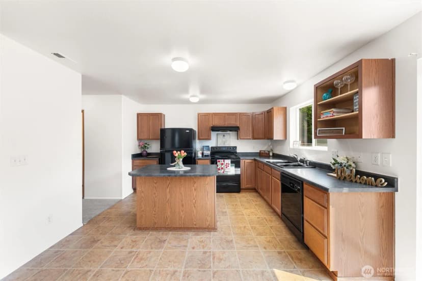 Property photo for 5102 200th Street Ct E, Spanaway photo 11