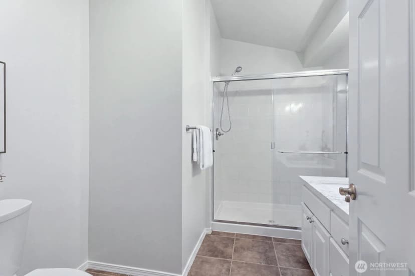 Property photo for 9836 Ne 130th Place, Kirkland photo 20