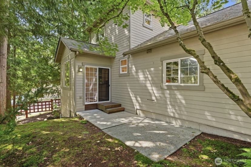 Property photo for 9836 Ne 130th Place, Kirkland photo 24