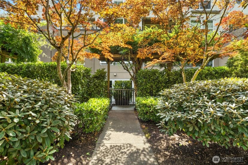 Property photo for 615 6th Street #107, Kirkland photo 13