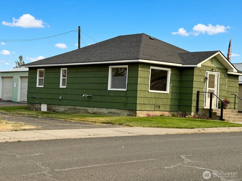 Property photo for 511 Se Brace Street, Wilbur photo 30