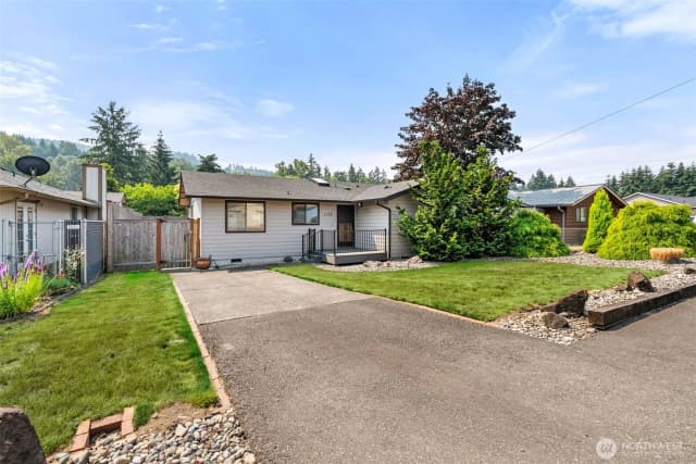 Property photo for 1173 Park Ave, Tenino photo 2