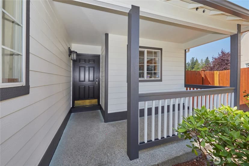 Property photo for 6804 E 132nd Street Ct, Puyallup photo 3