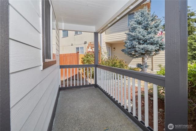 Property photo for 6804 E 132nd Street Ct, Puyallup photo 4