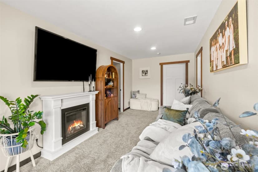 Property photo for 135 Saydee Lane, Port Angeles photo 19