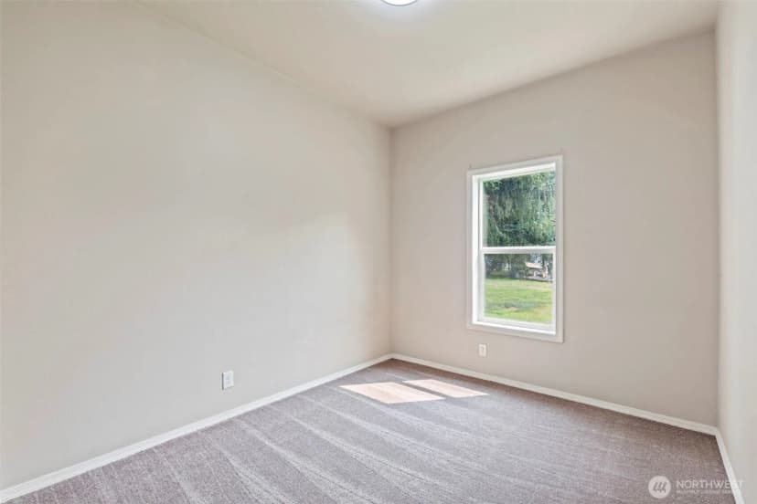 Property photo for 762 Division Avenue, Morton photo 17