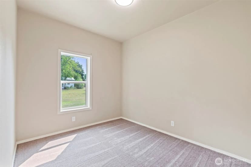 Property photo for 762 Division Avenue, Morton photo 19