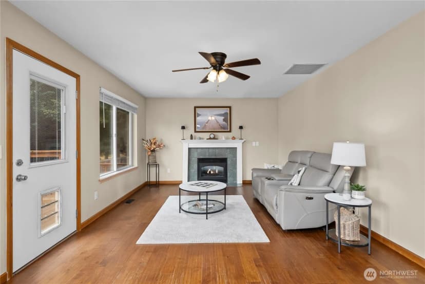 Property photo for 11306 216th Avenue E, Bonney Lake photo 17