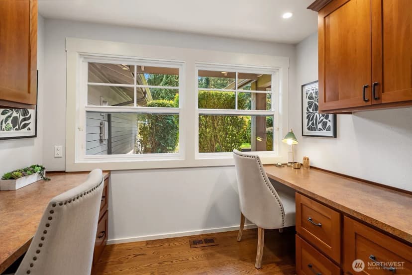 Property photo for 8534 Se 79th Place, Mercer Island photo 18