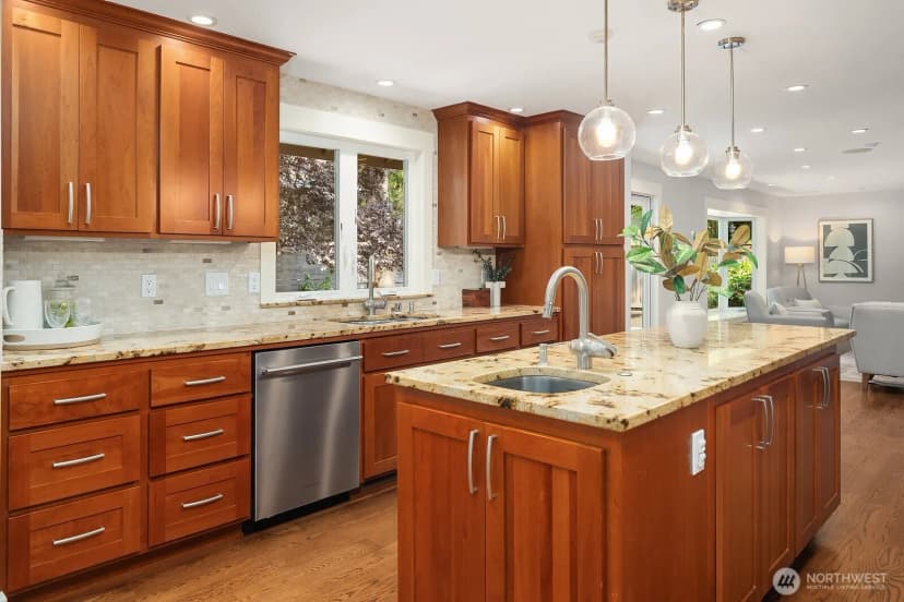 Property photo for 8534 Se 79th Place, Mercer Island photo 7