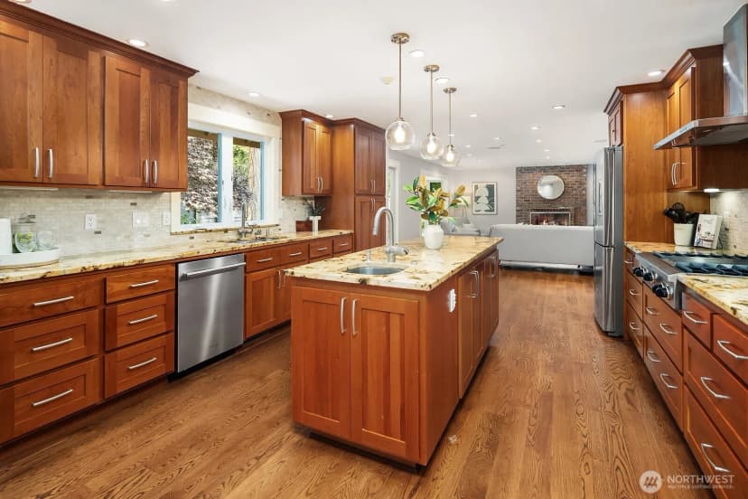 Property photo for 8534 Se 79th Place, Mercer Island photo 6