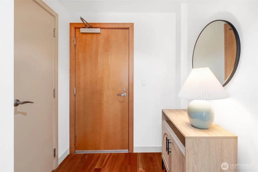 Property photo for 10650 Ne 9th Place #723, Bellevue photo 20