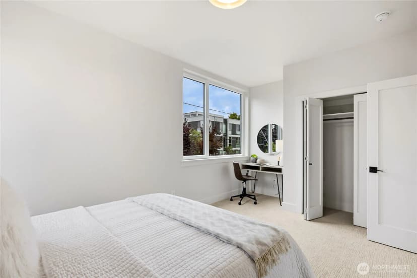 Property photo for 1510 B Nw 59th Street, Seattle photo 11