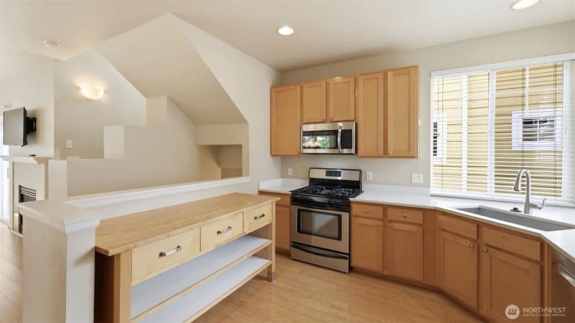 Property photo for 515 225th Place Ne #33, Sammamish photo 8