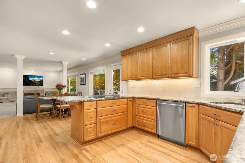 Property photo for 2714 232nd Place Se, Sammamish photo 14