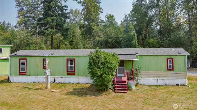 Property photo for 4403 249th Street East, Spanaway photo 2