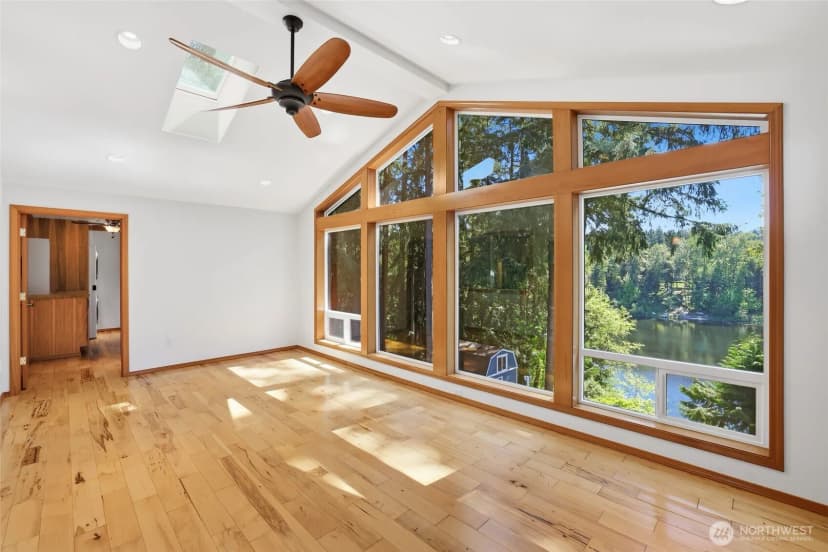 Property photo for 4820 W Tapps Drive E, Lake Tapps photo 14