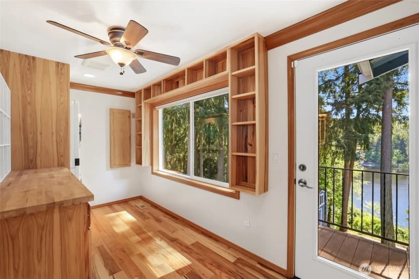 Property photo for 4820 W Tapps Drive E, Lake Tapps photo 15